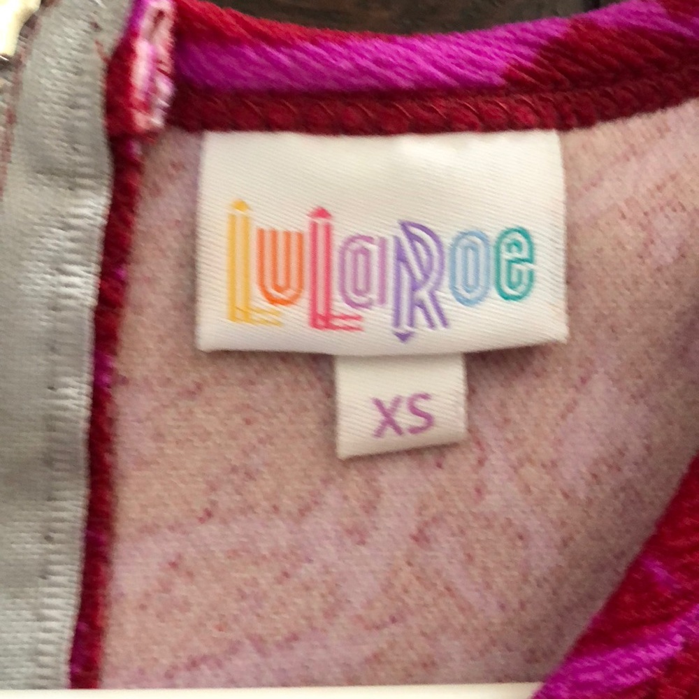 Lularoe Amelia - Picture 2 of 4